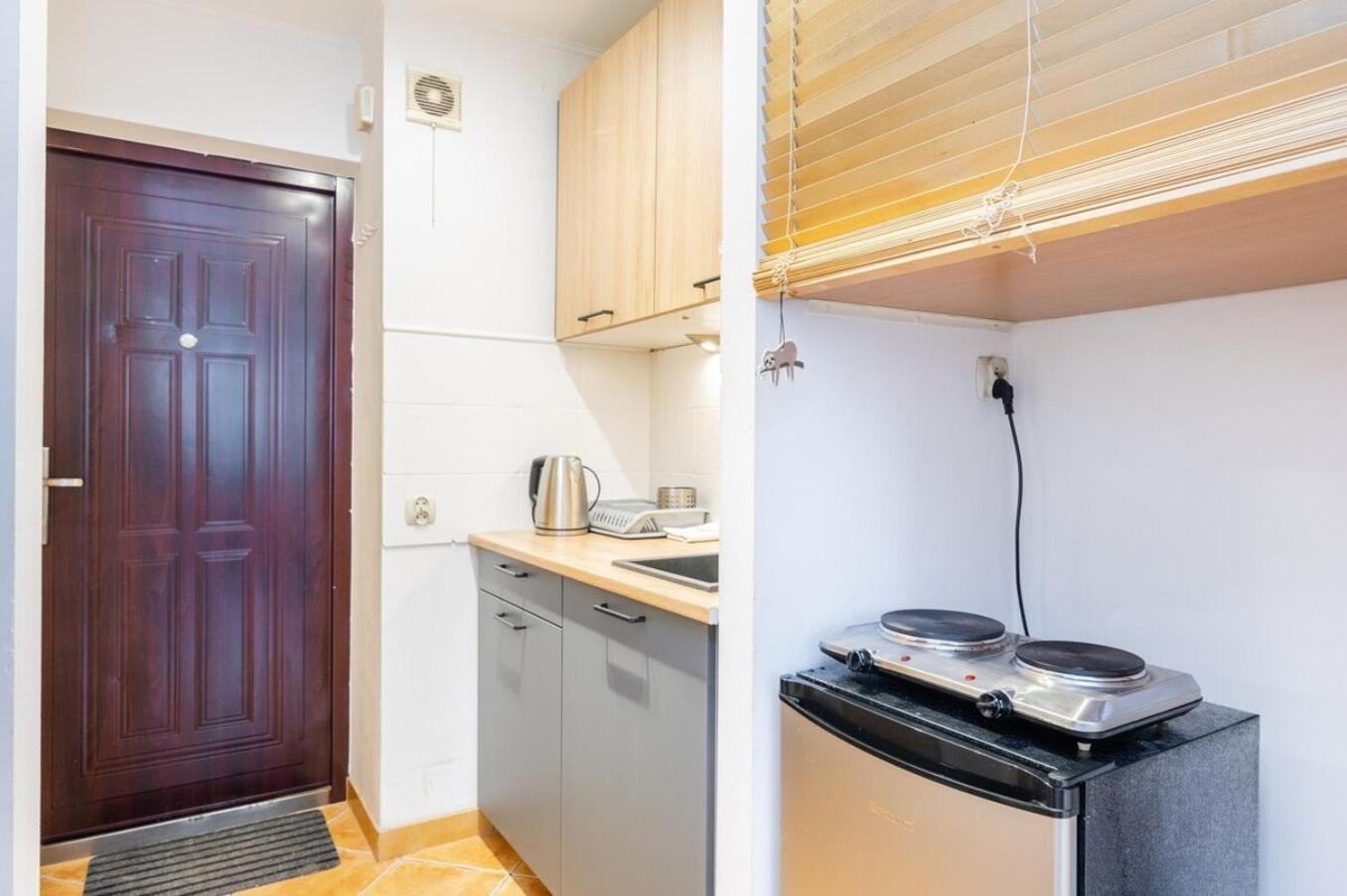 Cinnamon Apartment Metro Swietokrzyska Warschau Exterior foto
